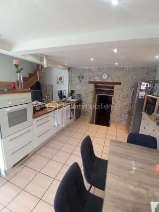  Maison � vendre 6 pi�ces 230 m�