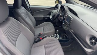 Yaris 1.5 VVT-i 100 Hybrid E-CVT Collection 2018 occasion 11000 Carcassonne