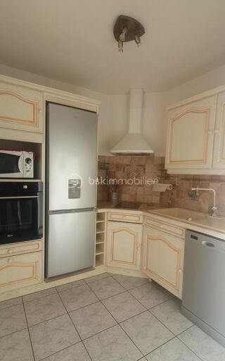 Location Appartement APPARTEMENT 2 PIECES 49M² CENTRE VILLE Saint germain sur morin