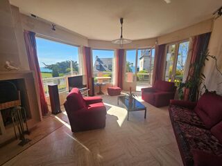  Propriété/château à vendre 7 pièces 186 m²
