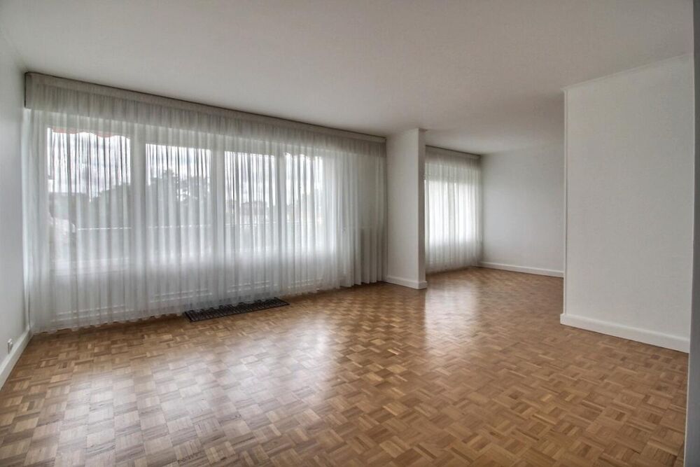 Location Appartement MAISONS ALFORT - LOCATION NON MEUBLÉE- 5 PIÈCES 95M2 AVEC BOX ET CAVE - 4ÈME ÉTAGE AVEC ASCENSEUR Maisons alfort