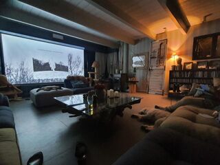  Maison  vendre 15 + pices 350 m