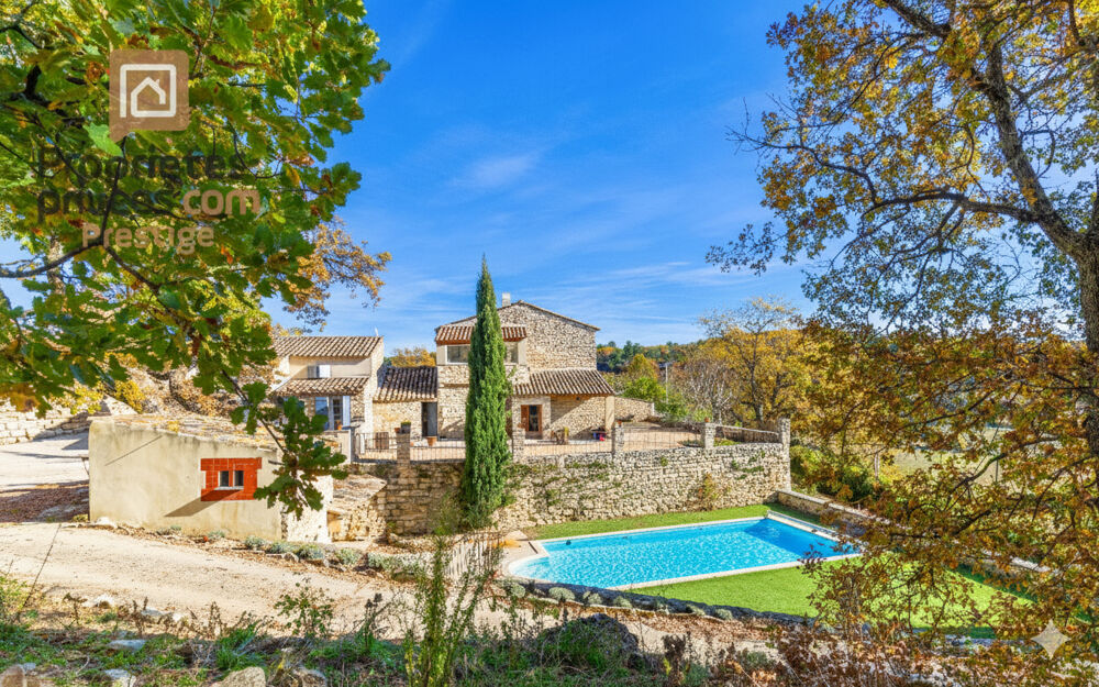  vendre  Maison Murs (84220)