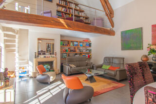  Maison � vendre 9 pi�ces 245 m�