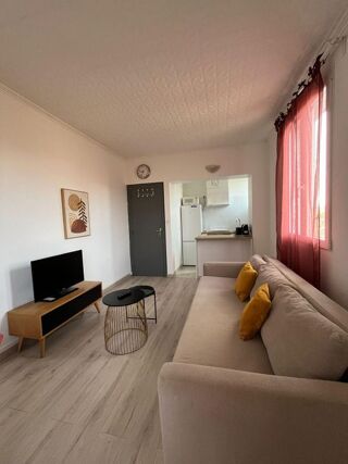  Appartement à louer 2 pièces 38 m²