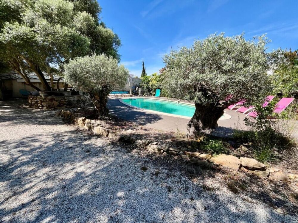 Villa - Balaruc-les-Bains - 180m²