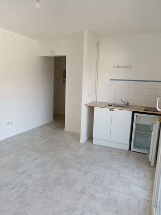  Appartement à louer 1 pièce 22 m²