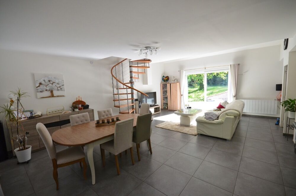 REBAIS (77) à vendre belle maison contemporaine de 135 m²