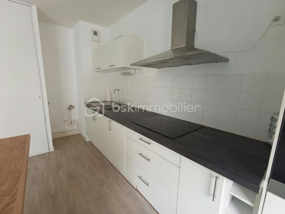 Vente Appartement APPARTEMENT T2 - 48 M² - RDC - TERRASSE - GARAGE - PARKING Betton