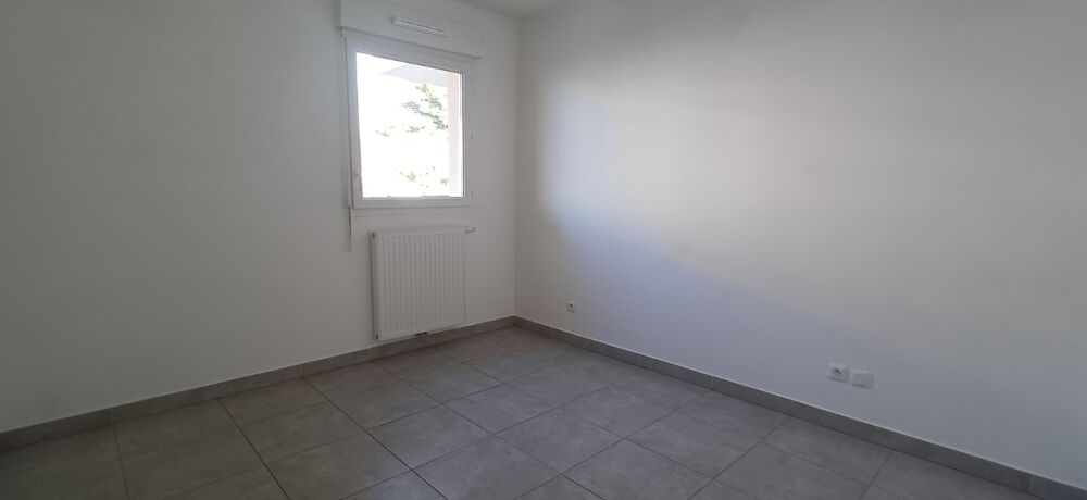 Location Appartement T2 avec terrasse et parking à LA SEYNE SUR MER La seyne sur mer