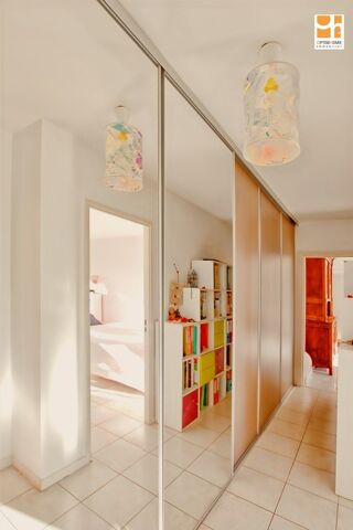  Appartement  vendre 4 pices 86 m