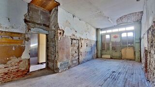  Immeuble à vendre 12 pièces 176 m²