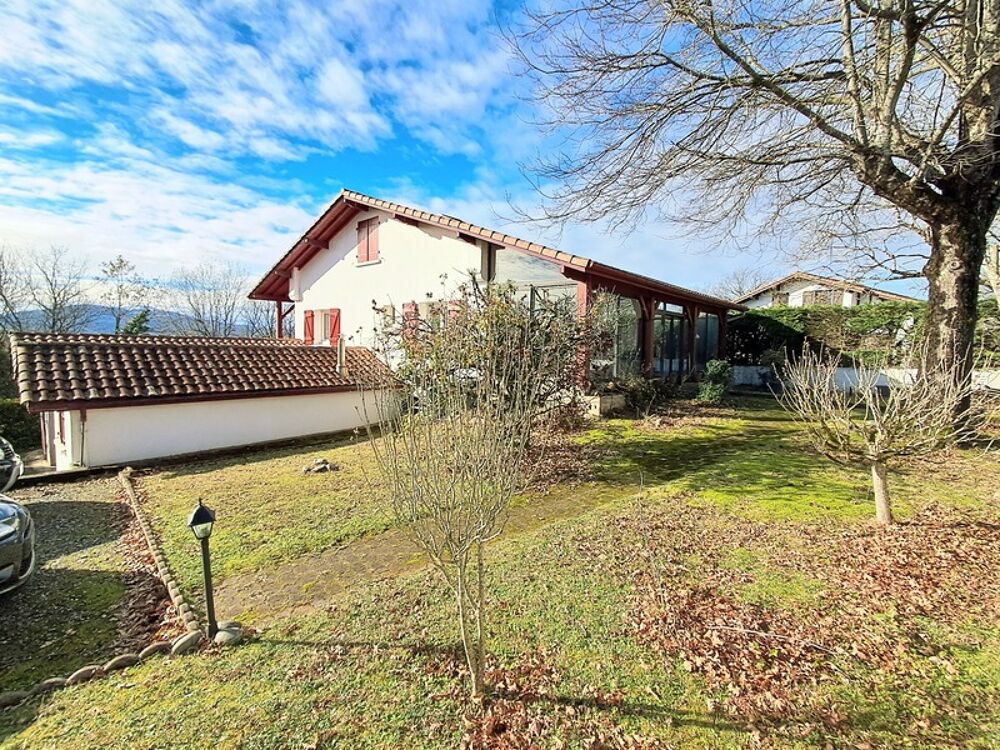 Maison 11 pièces 225 m² · à La Bastide Clairence · 225 m² · 475 000 €