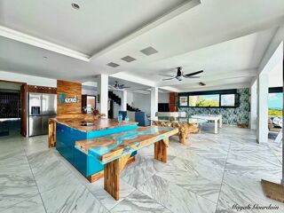  Maison  vendre 7 pices 256 m