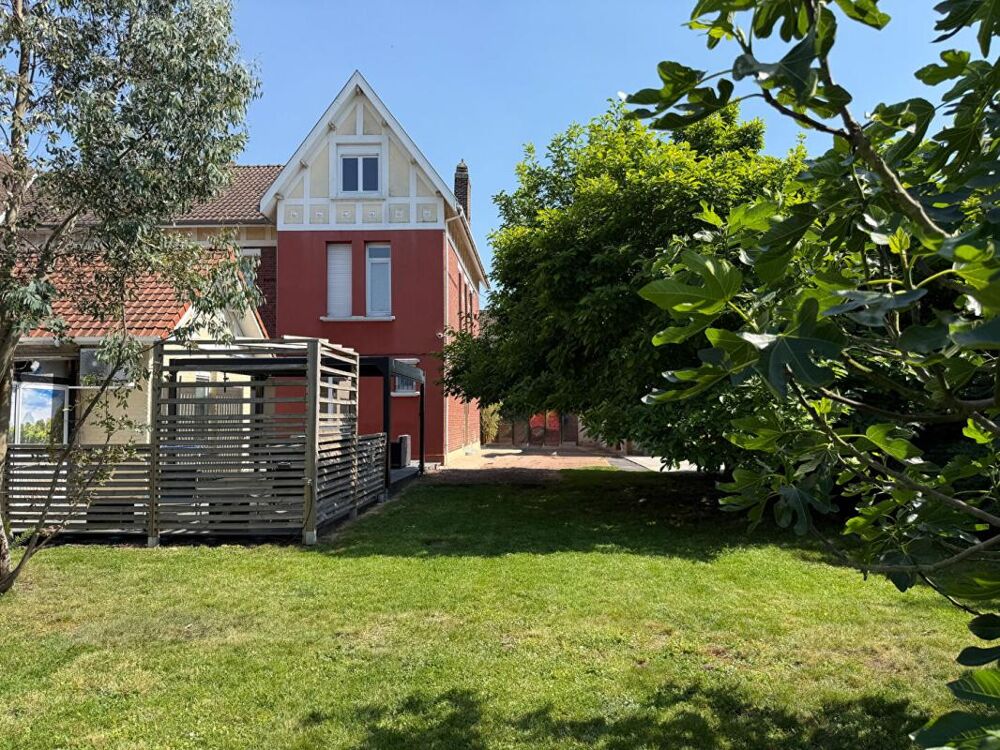 Liévin, 62800, maison bourgeoise, 6 chambres, jardin, garage
