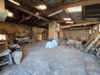  Remise / Grange � vendre 2 pi�ces 202 m� Saint savinien