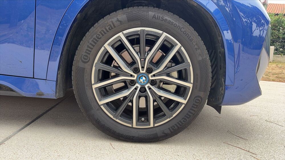 iX1 xDrive30 65 kWh 313 M Sport - Garantie constructeur Entretie 2022 occasion 31000 Toulouse