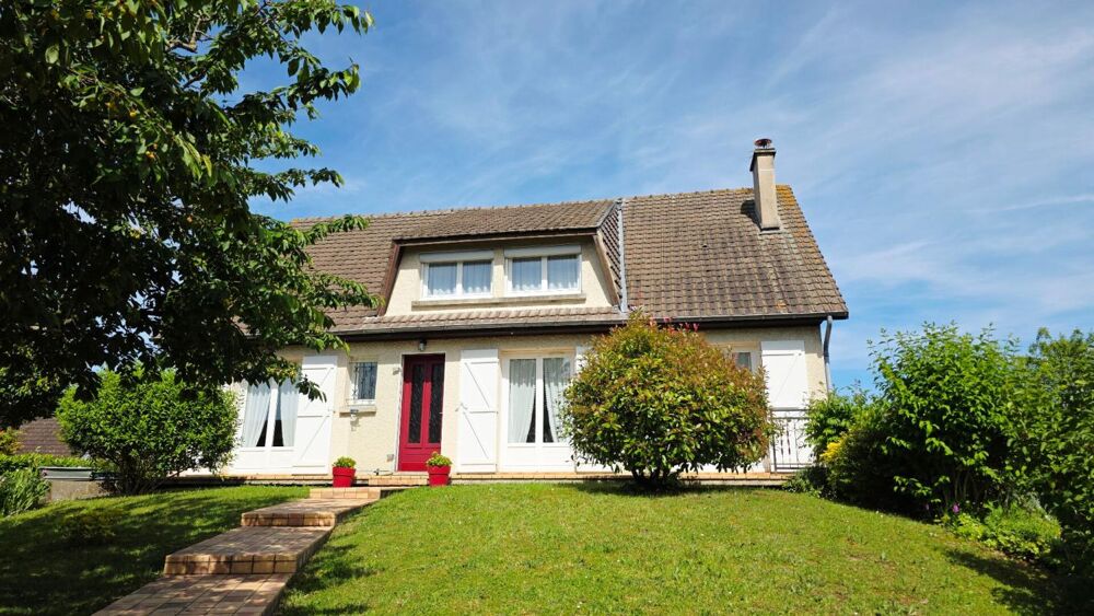 Maison 7 pièces 148 m² · à Saint Doulchard · 148 m² · 276 600 €