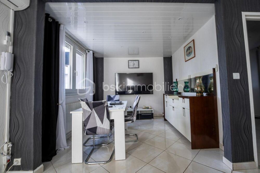 Vente Maison Maison 4 pièces avec jardin et garage Villefontaine