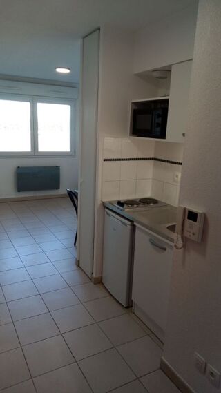  Appartement à louer 1 pièce 20 m²