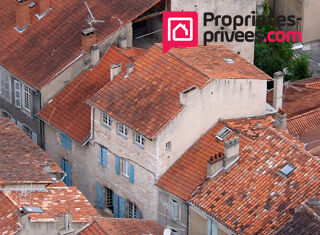  Immeuble � vendre 15 + pi�ces 440 m�