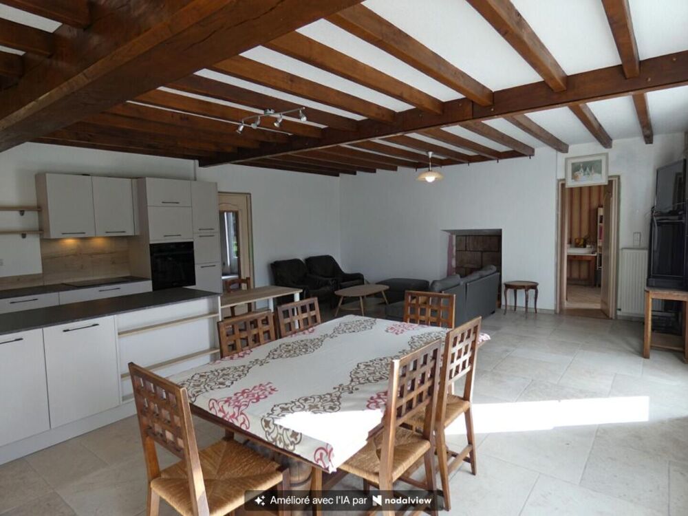 SUD MANCHE, limite MAYENNE, PROPRIETE AGRICOLE de 18 hectares !
