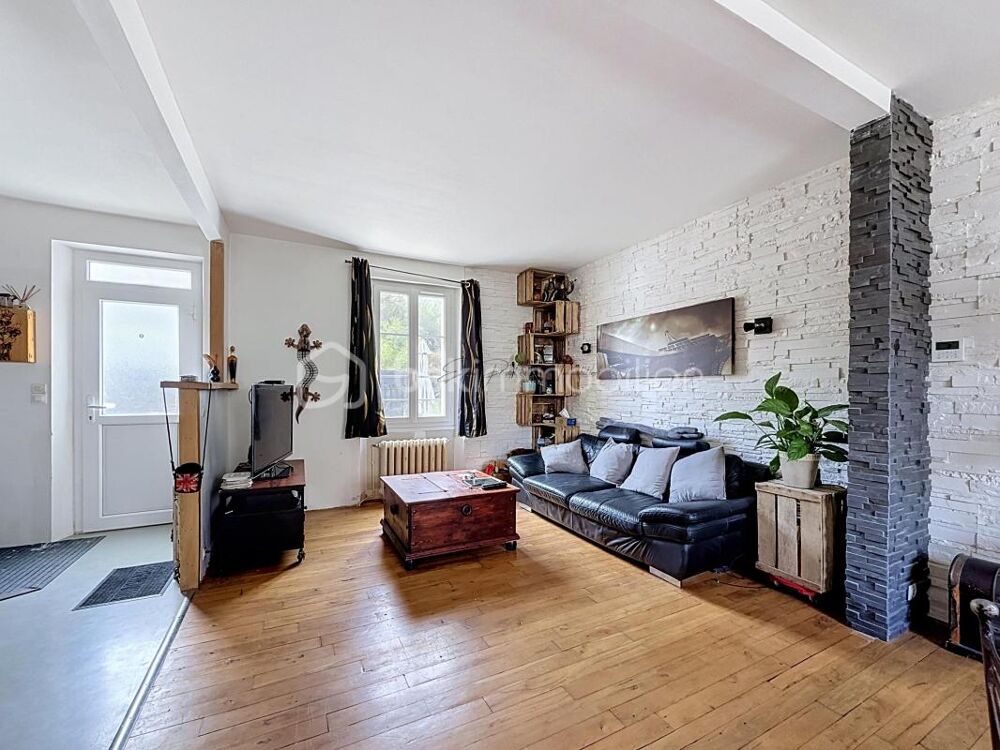 Maison en pierre 90 m²  3 chambres  Piscine  Studio indépendant  Champagne-sur-Seine