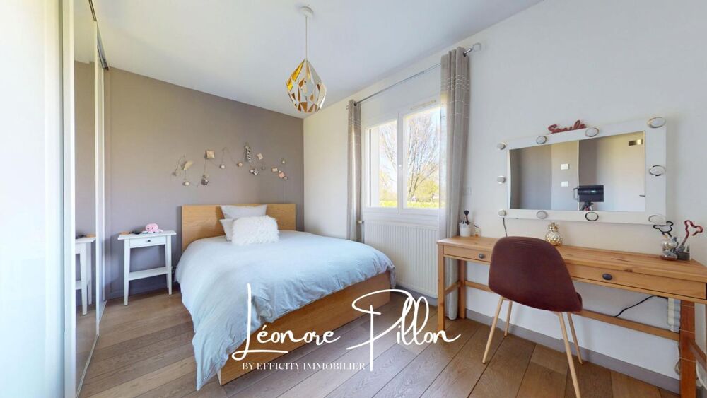 � vendre  Villa Chassieu (69680)
