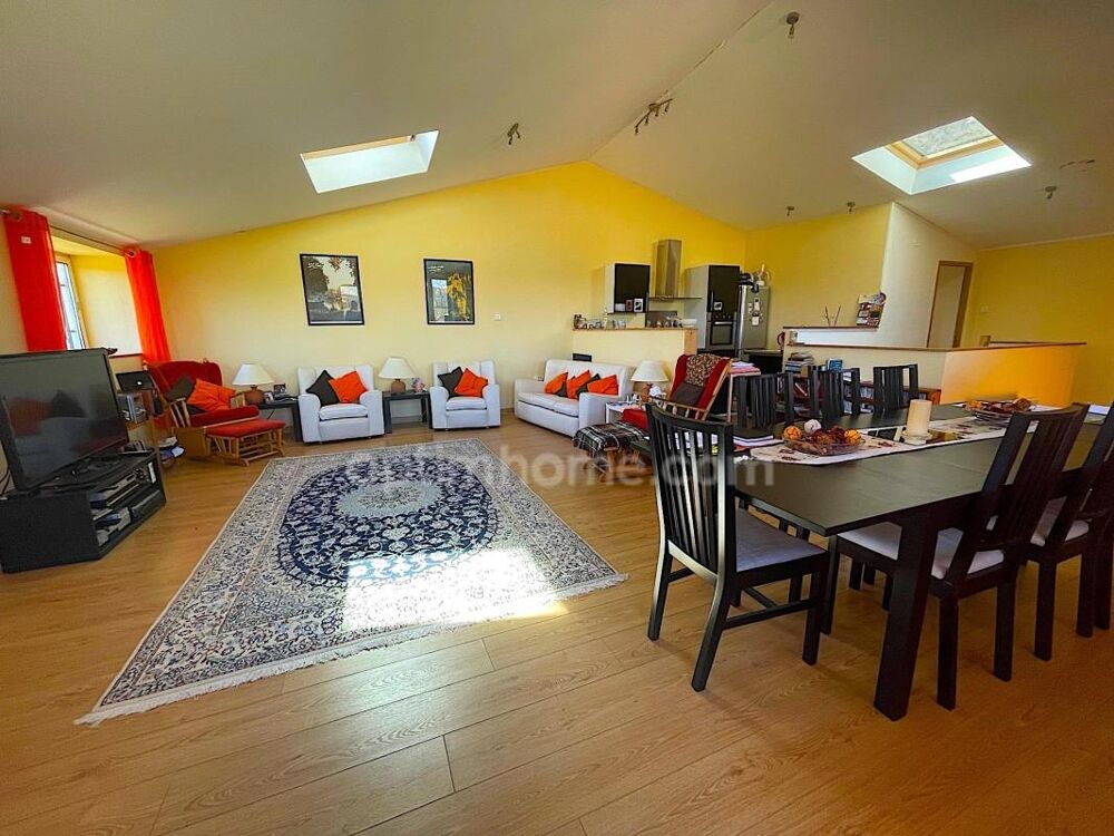 Vente Maison Maison de village avec garage et terrasse Montgaillard