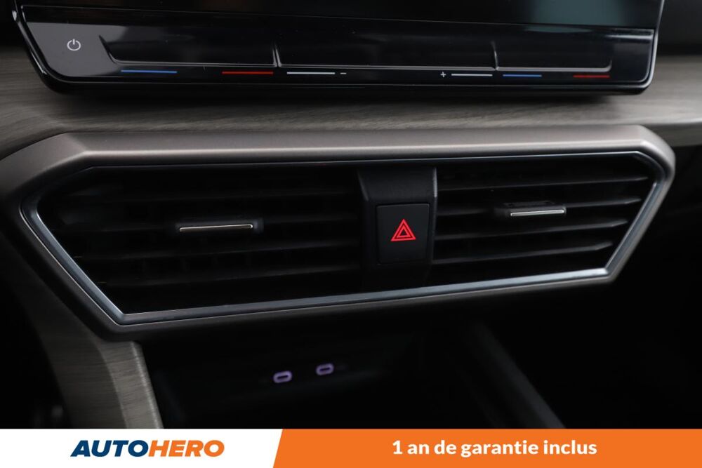 Leon 1.4 TSI e-HYBRID Xcellence DSG6 204 ch 2021 occasion 92130 Issy-les-Moulineaux