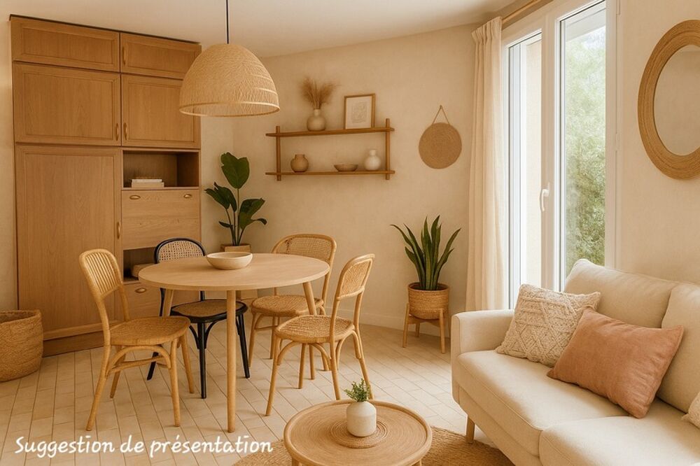 ? Studio cosy avec grand jardin privatif  Rare en plein centre de Saint-Aygulf !