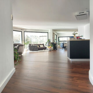  Maison � vendre 7 pi�ces 216 m�