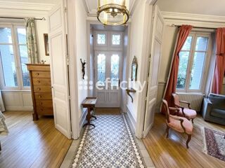  Propri�t�/ch�teau � vendre 11 pi�ces 255 m�