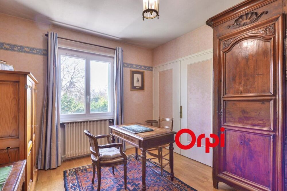 � vendre  Propri�t�/ch�teau �cully (69130)