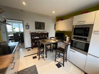  Maison  vendre 8 pices 110 m