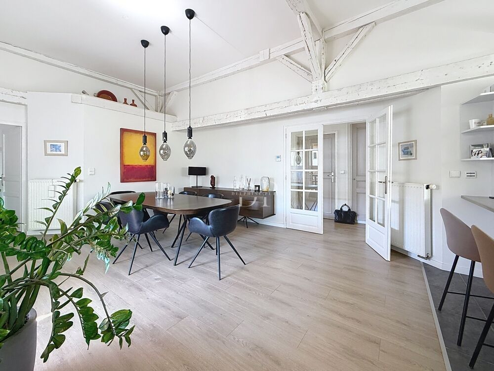 Appartement à vendre Dernier étage 4 pièces + bureau de 145,38 m2 utiles et 138,44 m2 ANNEMASSE (74)