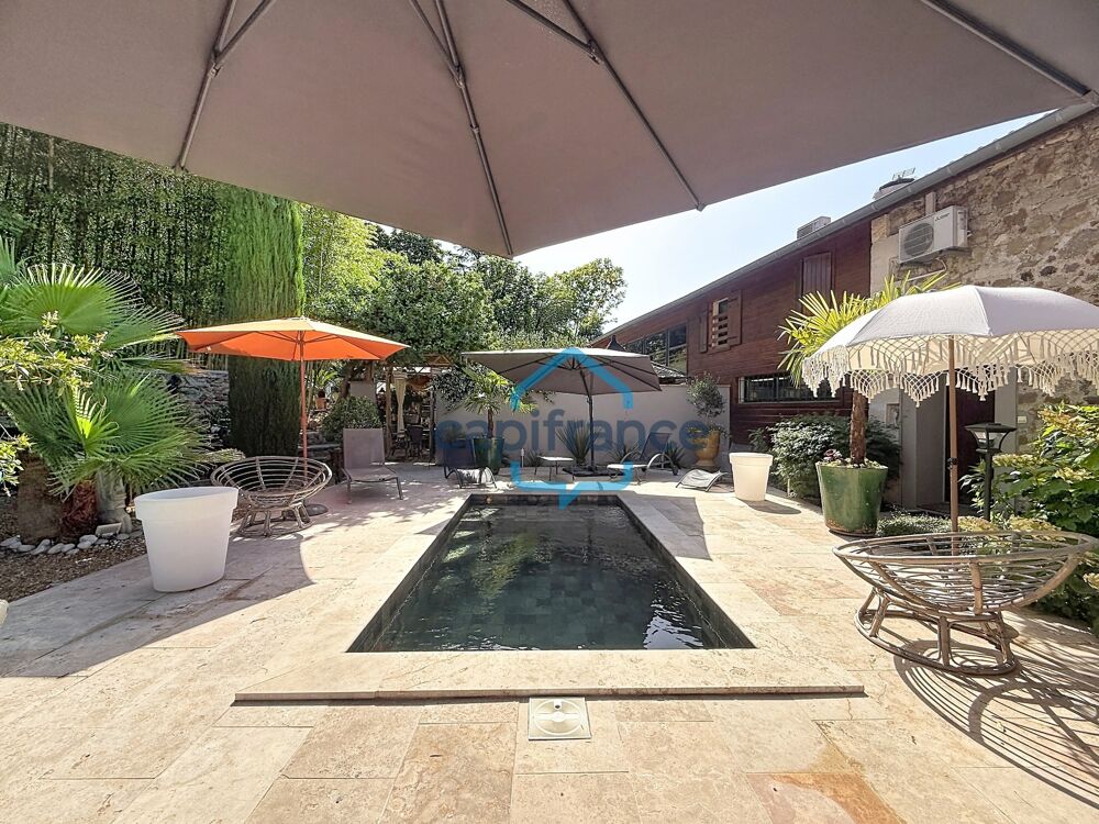 A vendre Anduze Mas en pierre 10 pièces 446 m2 dont 1 appart.132m2 + Piscine et Bassin naturel parking 20 voitures