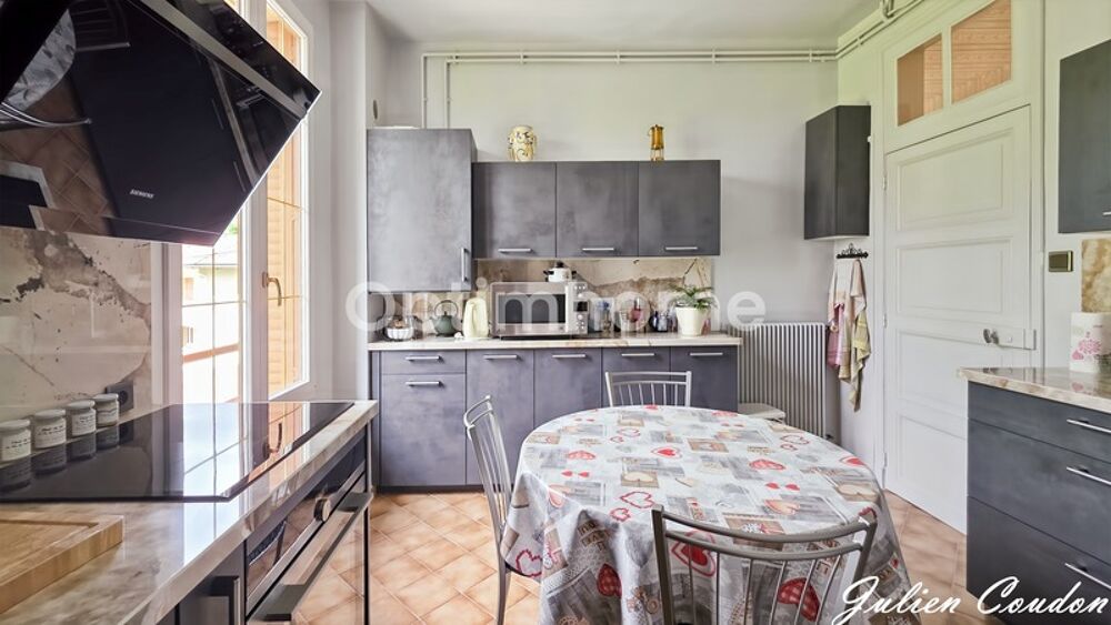 Vente Appartement Secteur Beaulieu à Clermont-Ferrand / Limite Chamalières – Duplex 4 pièces avec jardin privatif, garage et caves Clermont ferrand