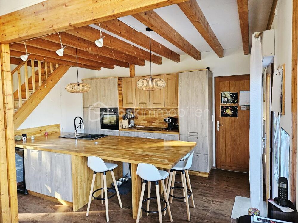 Vente Propriété/Château Propriété d'exception – Vue lac Chambon et Dent du Marais – 145 m² habitables Murol