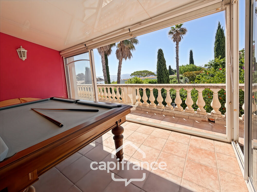 à vendre  Maison Carqueiranne (83320)
