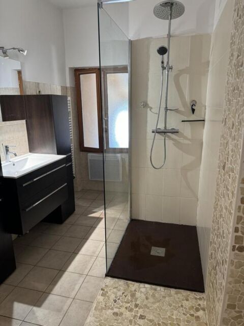  Maison � louer 4 pi�ces 130 m�