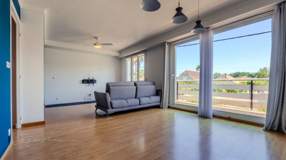 Vente Appartement Appartement à vendre 3 pièces LESCAR (64) Jardin privatif de 268m2 Parking et garage Lescar