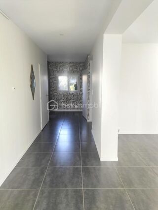  Maison � vendre 6 pi�ces 196 m�