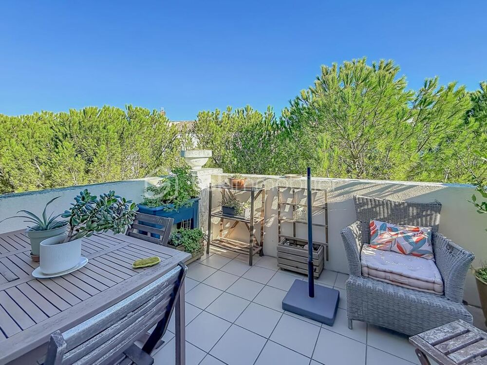 APPARTEMENT T2 AVEC TERRASSE, GARAGE ET PARKING  HAUTEURS DE JUVIGNAC ***