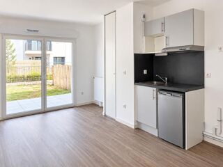  Appartement à louer 2 pièces 42 m²