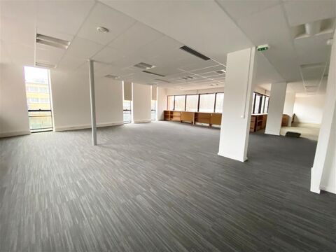   A 5 min du mtro Mtro Marie d'Ivry,  louer bureaux modulables 