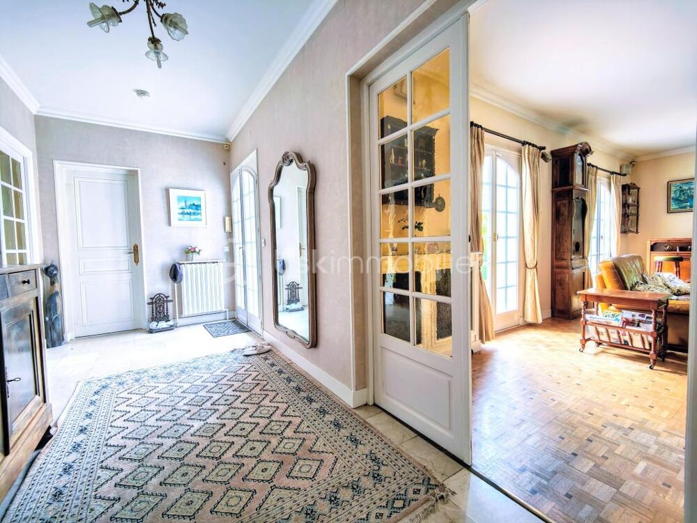 Vente Maison Maison familiale 5 ch av sous-sol, jardin clos arboré et parking Jouars pontchartrain