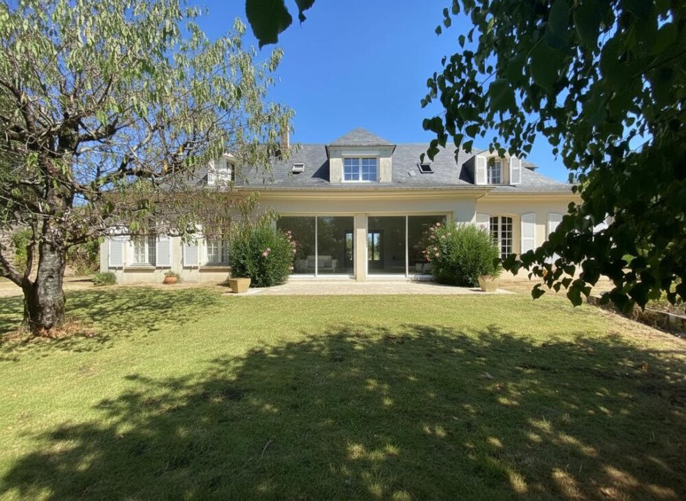 Vente Propriété/Château Nouveauté - Propriété d'exception Cholet 9 pièce(s) 240 m2 Cholet