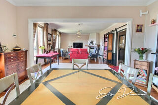  Maison à vendre 8 pièces 241 m²