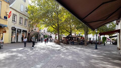   Zone piétonne  Haguenau - Restaurant avec terrasse 